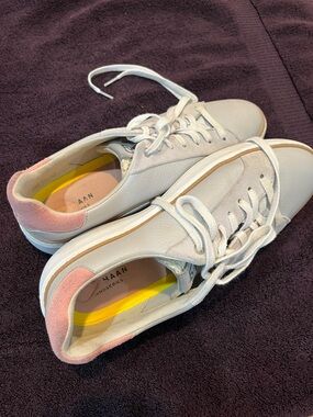 Cole Haan White Leather Sneakers with Pink Heel